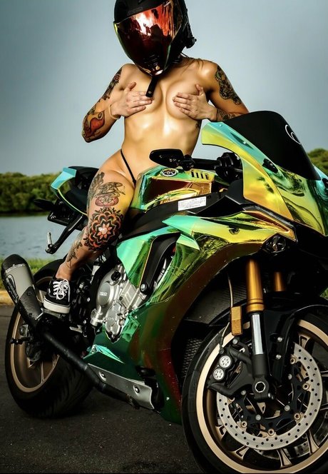 hisnherobsessions free model pics
