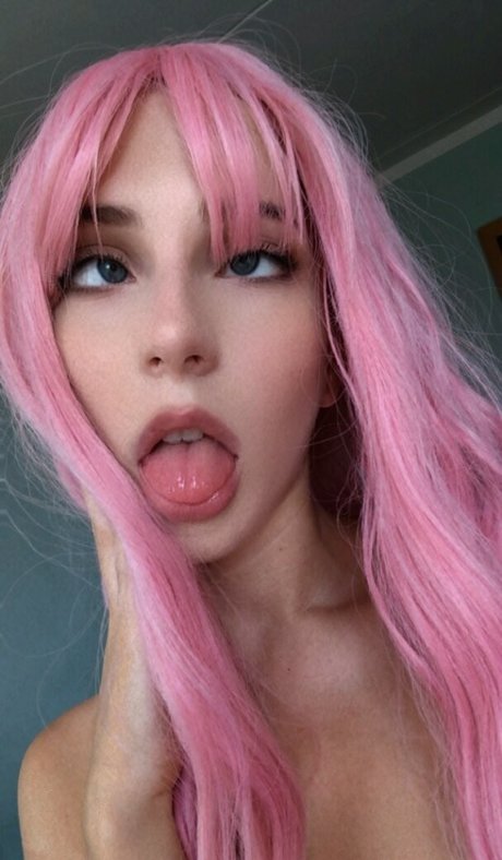 Kara Likerman model nice img
