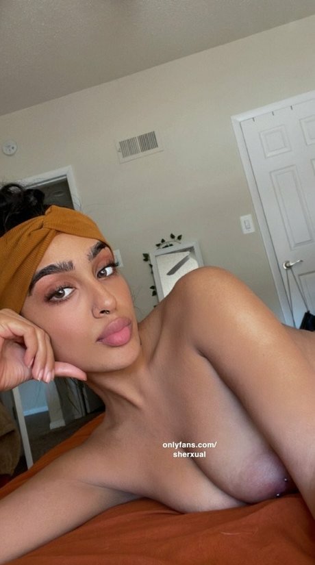 Sherxual model porn photo