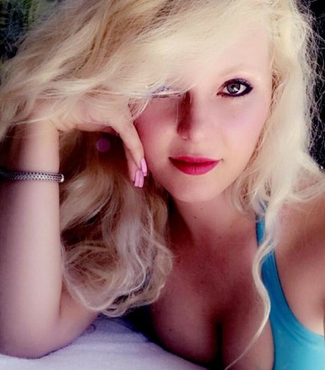 amethystfaymusic nudes model gallery