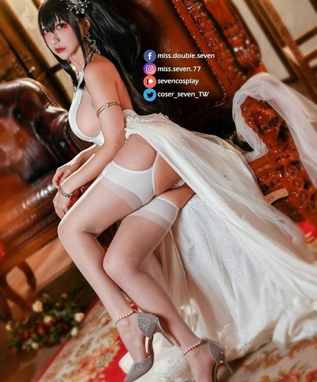 Miss Seven porn model pic