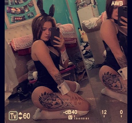 keiramurdoch101 naked model img