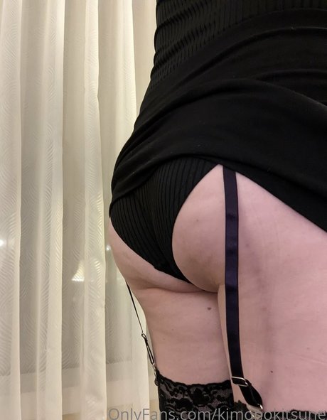 Lady Kitsune adult model pics