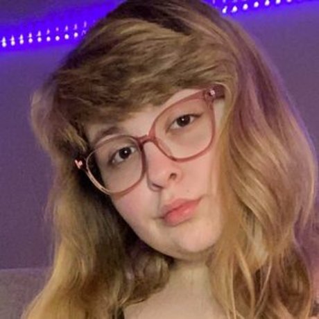 sapphirepawg420 hot star archive