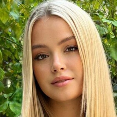 Soraya Eckes model top pics