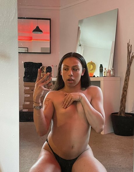 msginaxxo beautiful model photo