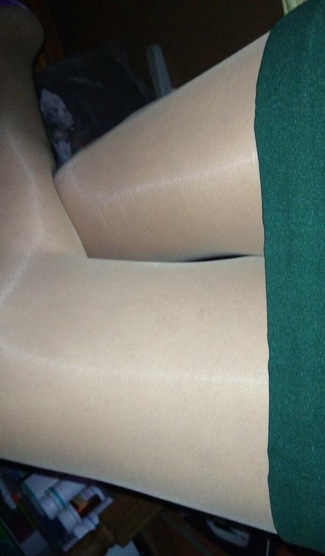 Mariam Ariday model naked photos