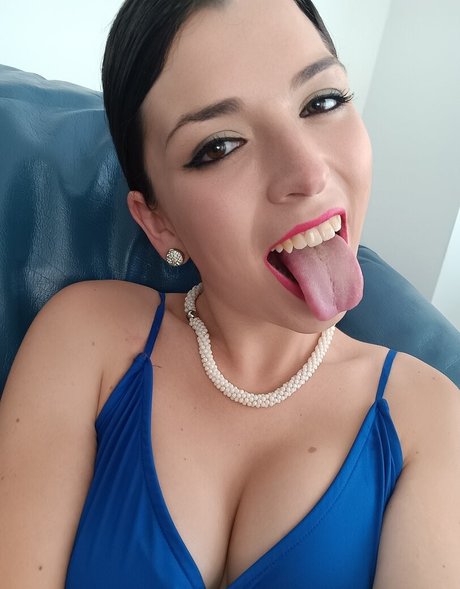 Vibes Victory sex star photos