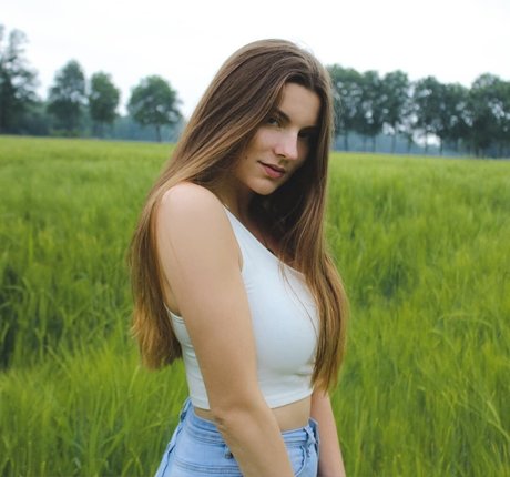 Jasmin Lutke pretty pornstar picture