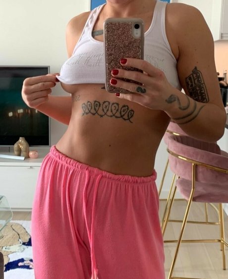 Marta Linkiewicz pornstar perfect image