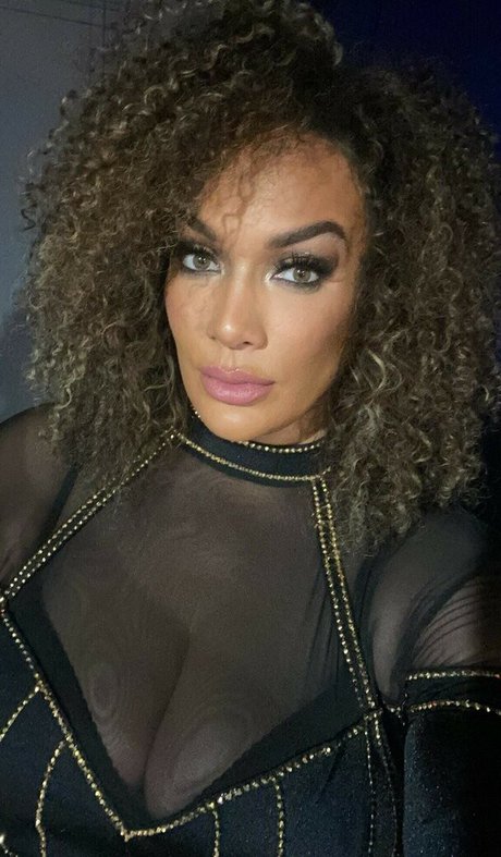 Nia Jax Lina Fanene erotic pornstar photo