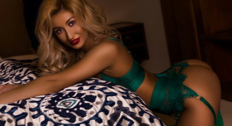 RosalinLafayette star pornographic pic
