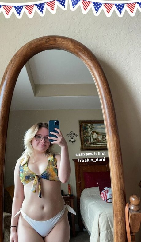 freakin dani pornstar nude pic