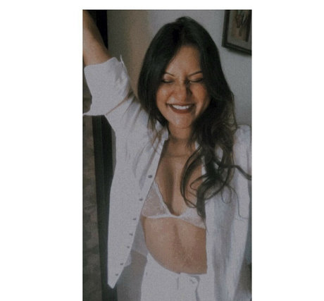Smrithyy model naked archive