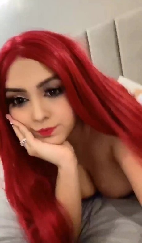 AriGameplay nudes model galleries