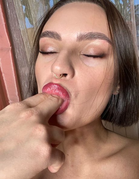 OliviaReece pornstar high quality pic
