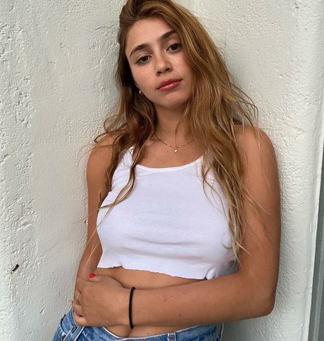 amandaswnsn model beautiful pic