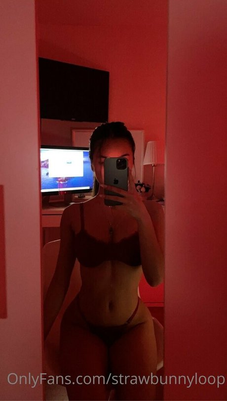 Lily Luen sex model images