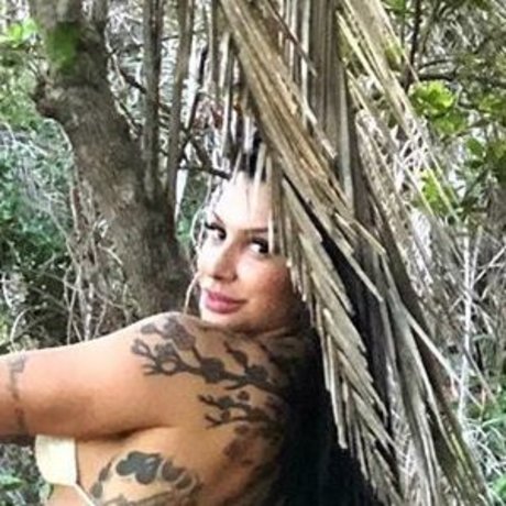 fe lemes nude model img