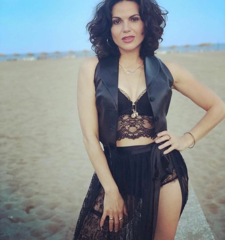 Lana Parrilla model sex gallery