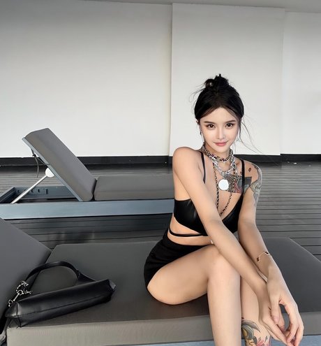xyyoff model pics