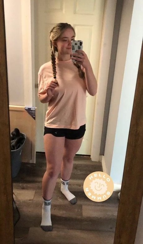 Madi ASMR pornstar sex picture
