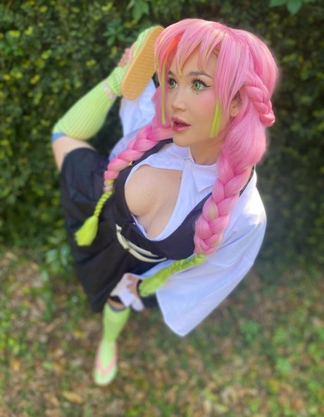 Lordhoekage art actress img