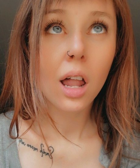 AzoraLynn erotic star picture