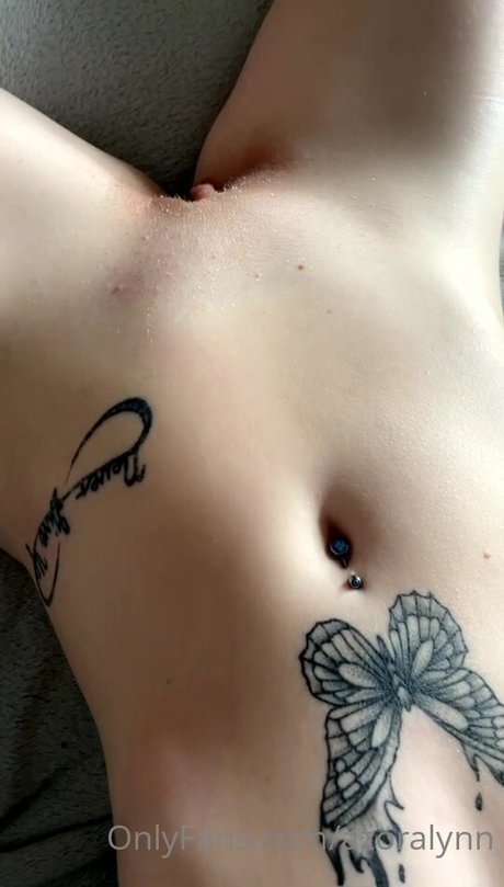 AzoraLynn porn actress picture