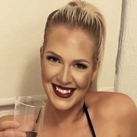 dsummers88 star adult pics