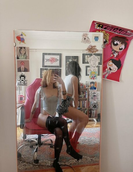 artsymoi sex actress pic