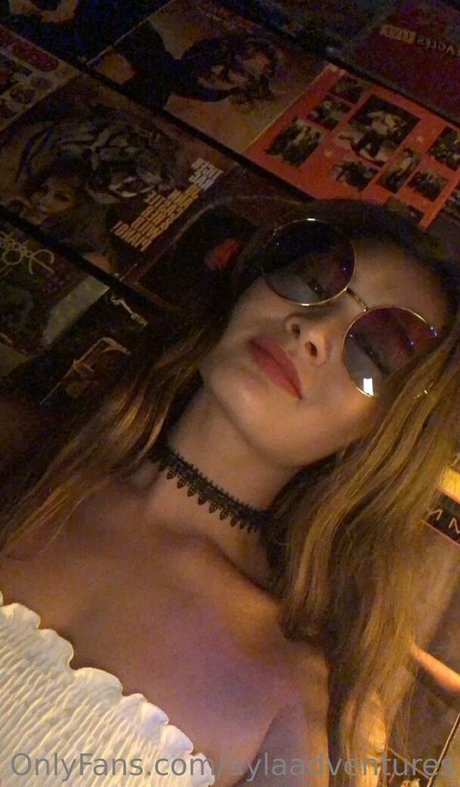 aylaadventures hot pornstar pic