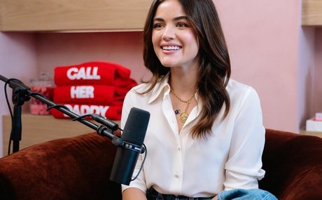 Lucy Hale nude star pic