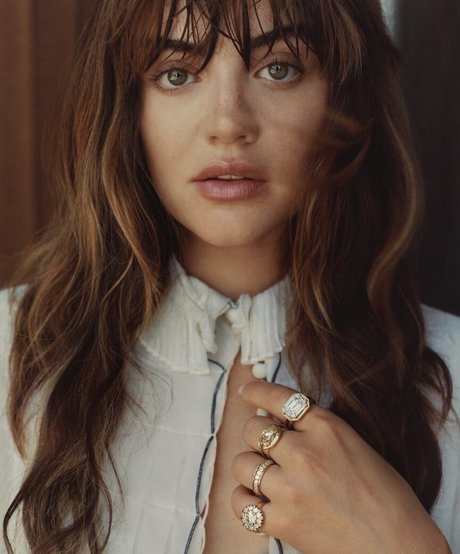 Lucy Hale model sexy pictures