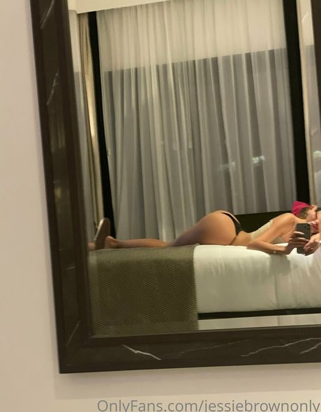 babylillove top pornstar photo