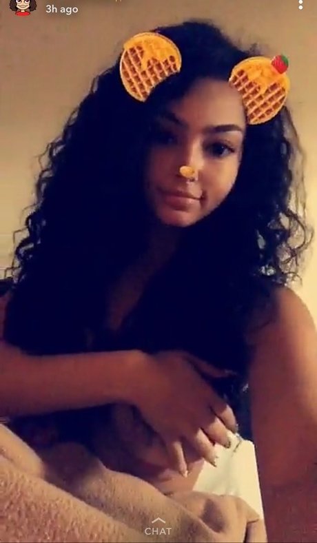 Ash Kaash model sex galleries