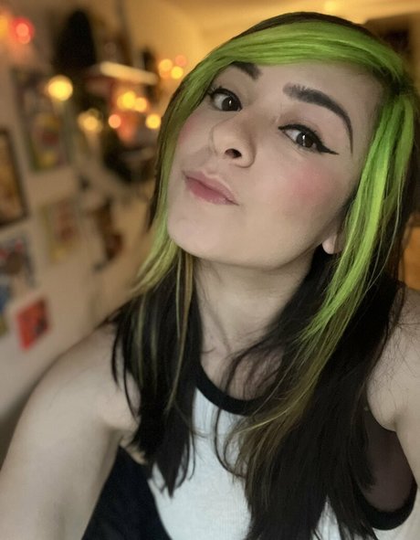 Yellowspoongirl star xxx image