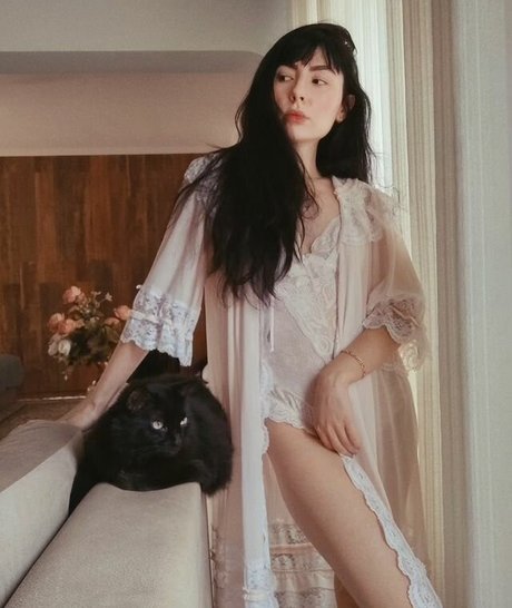 Becca Frances top profile image