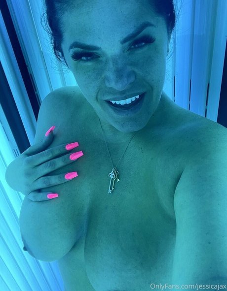 Jessica Jax sexy actress pics