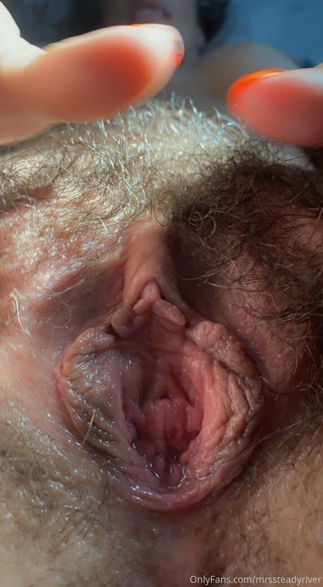 mrssteadyriver star erotic pics
