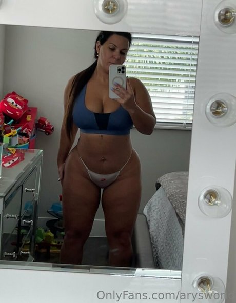 arysworld model porn image