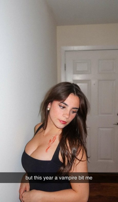 Sofiacrnilovic exclusive model image