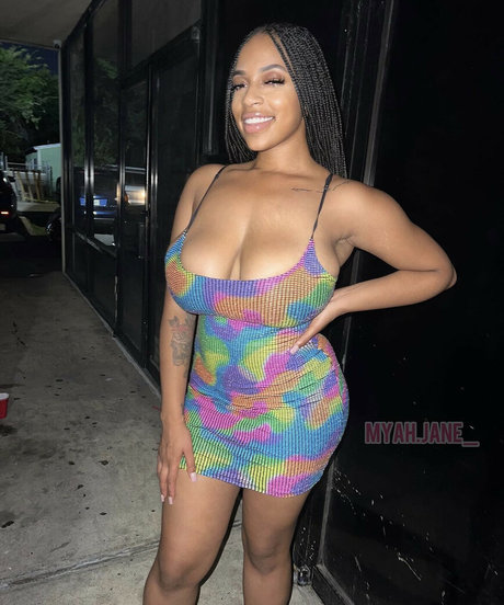 Myah Jane star pretty image