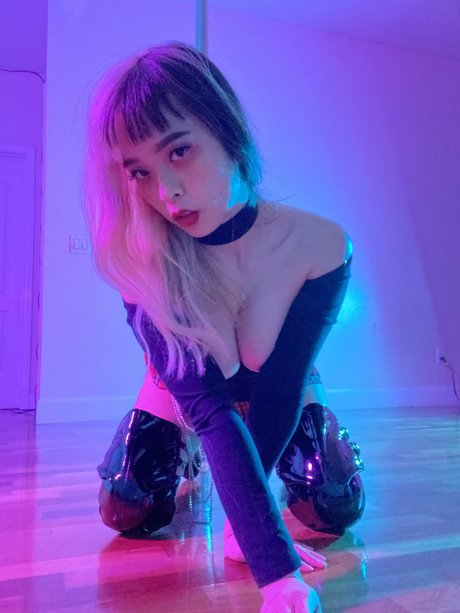 blonde yoga onlyfans porno archive