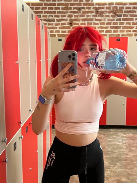 Flaffyx model nude pictures