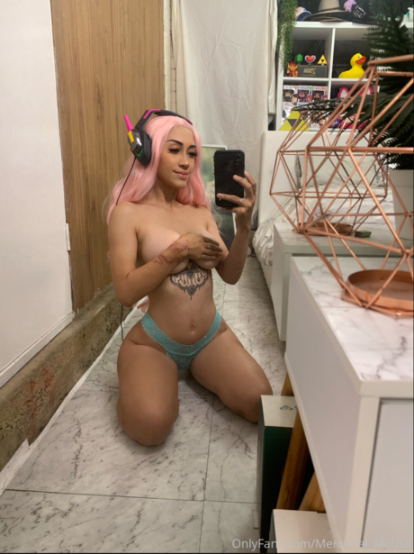 blonde trans onlyfans free sex pics