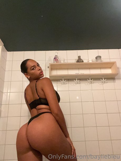 Bayliebleu exclusive star gallery