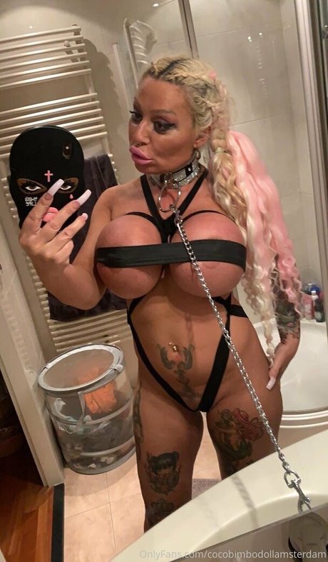 Coco Bimbodoll Amsterdam star pornographic images