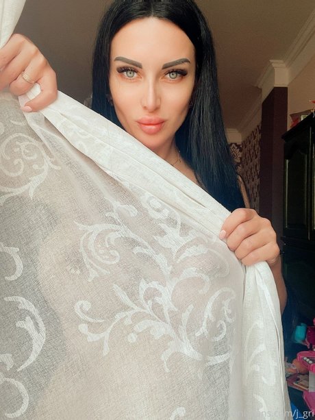 Evgeniya Donetsk exclusive model photos
