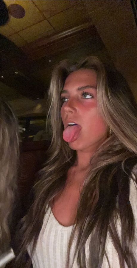 Jordan Beckham erotic pornstar pictures